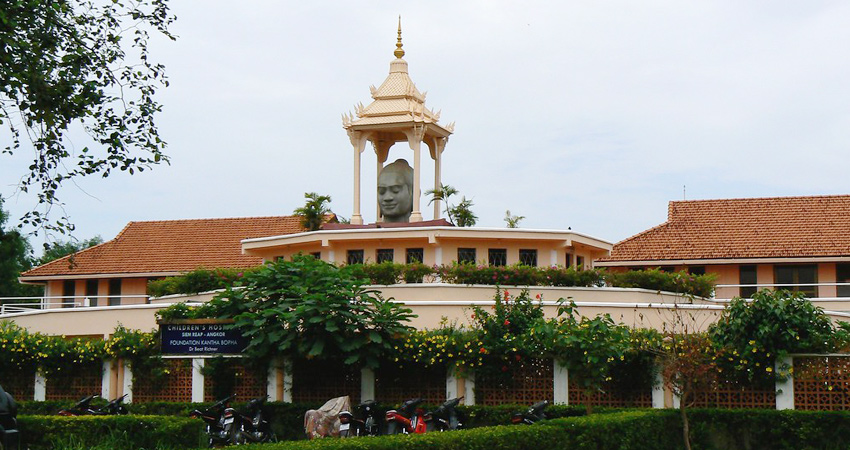 Cambodia - Past & Present tour 1Day