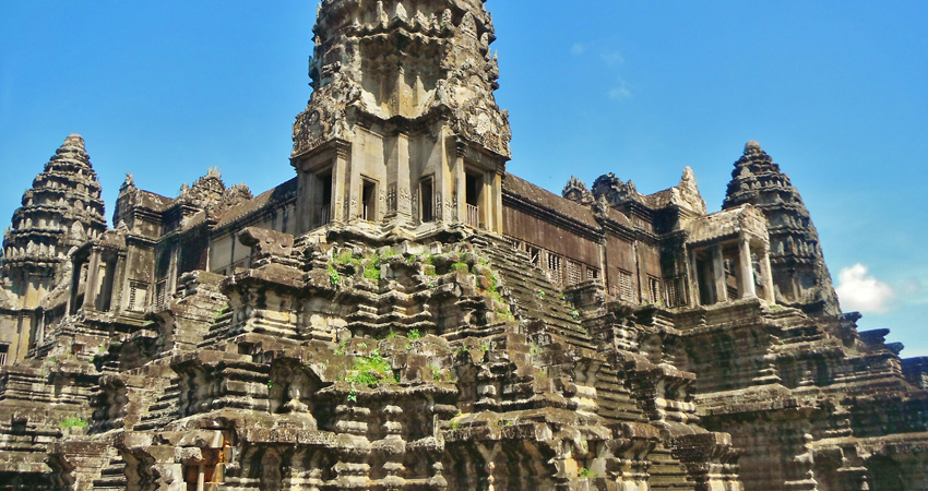 Private Angkor Wat and Temples Tours till Sunset