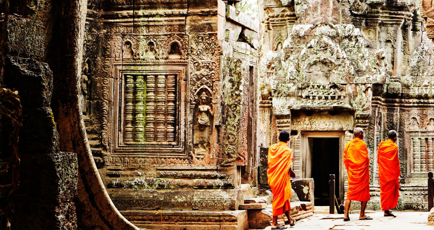 Private overland transfer from Phnom Penh to Siem Reap