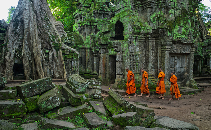 Day Tours (Angkor Wat, Phnom Kulen, Tonle Sap Lake, Phnom Penh & Sihanoukville)